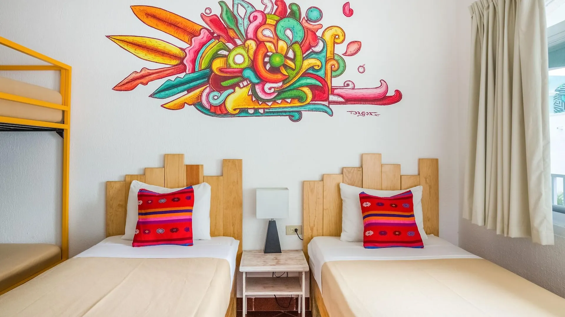 Selina Playa Del Carmen Otel