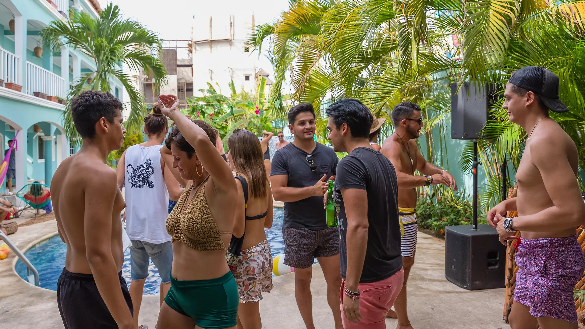 Selina Playa Del Carmen Otel