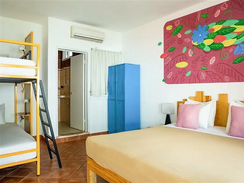 Selina Playa Del Carmen Otel